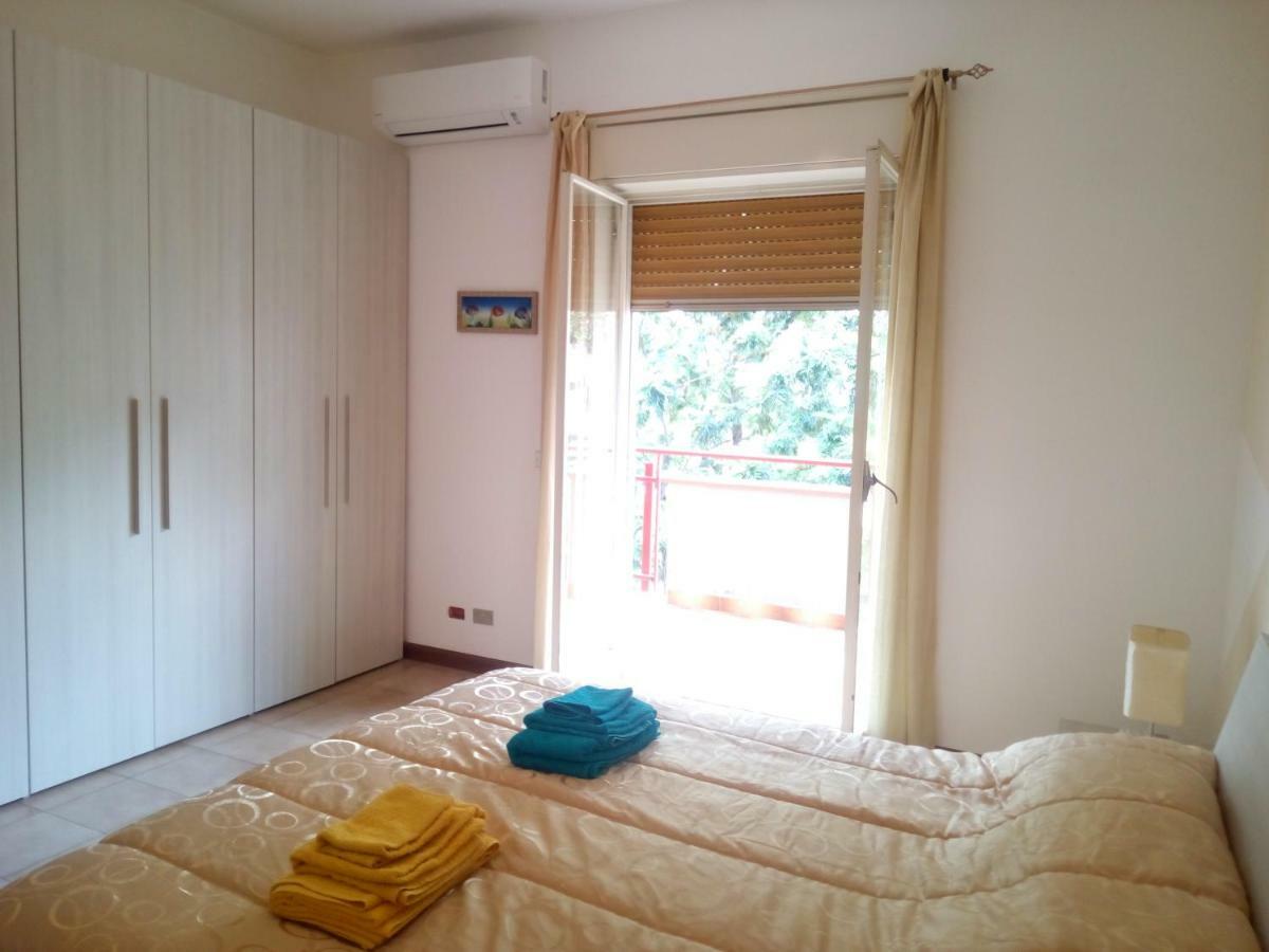 Between Sea And Mountain Apartment Сан Джовани ла Пунта Екстериор снимка